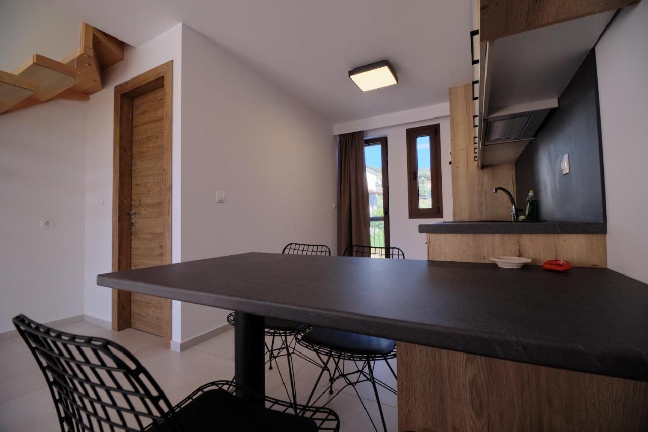 Zefiros Luxury Apartments Sívota 外观 照片