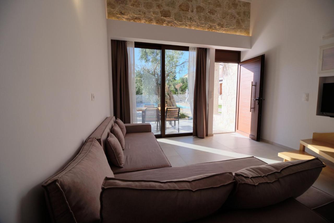 Zefiros Luxury Apartments Sívota 外观 照片