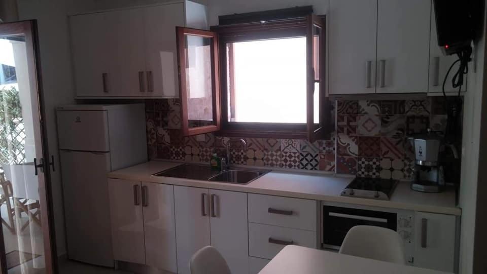 Zefiros Luxury Apartments Sívota 外观 照片